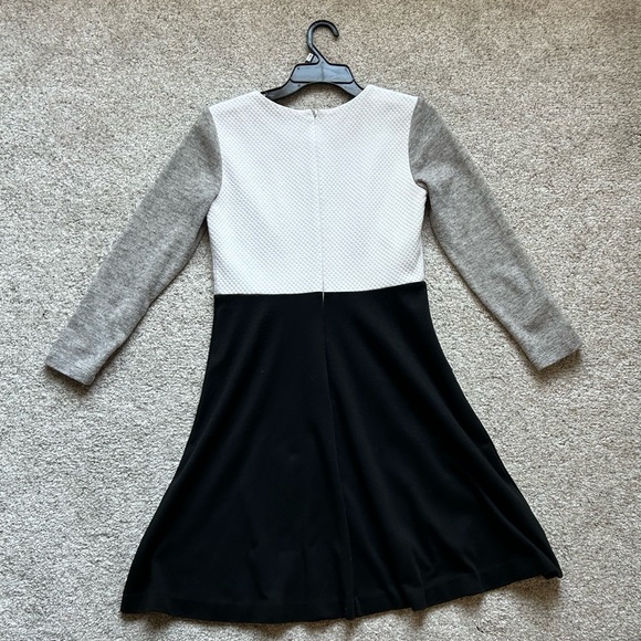 LOFT grey black white colorblock sweater dress, size 2 - Picture 5 of 9